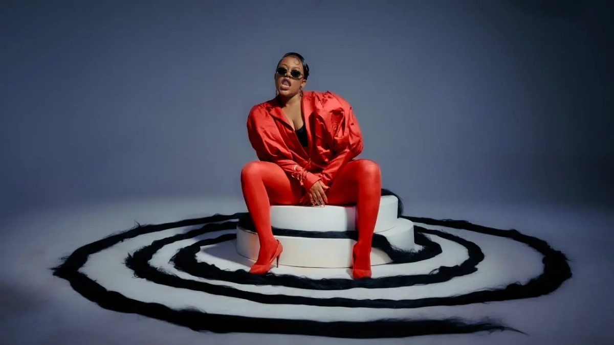 towela-kaira-ft-jae-cash-nakuyewa-official-video Towela Kaira ft. Jae Cash - Nakuyewa (Official Video)