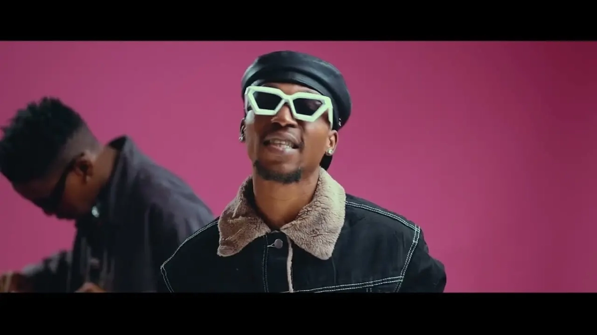 frank-ro-ft-yo-maps-sotambe-official-video Frank Ro ft. Yo Maps - Sotambe (Official Video)