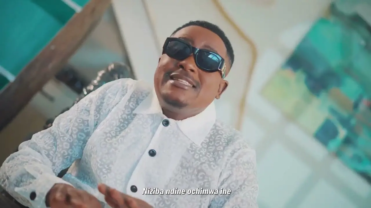 t-sean-ft-chile-one-mrzambia-boza-official-video T-Sean ft. Chile One MrZambia - Boza (Official Video)