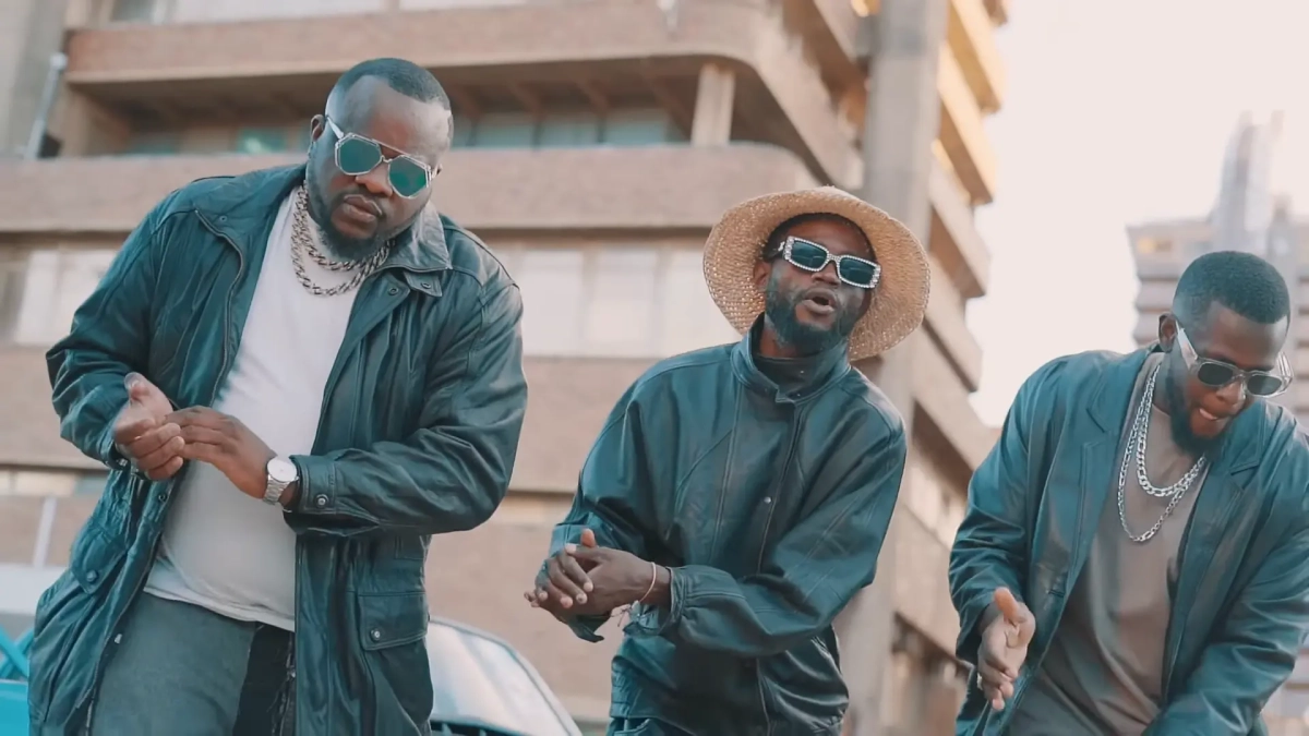 ziligoneous-ft-mumba-yachi-drifta-trek-beenzu-bangu-official-music-video-dir-ert-k-blaze-3-12-screenshot Ziligoneous ft. Mumba Yachi & Drifta Trek - Beenzu Bangu (Official Video)