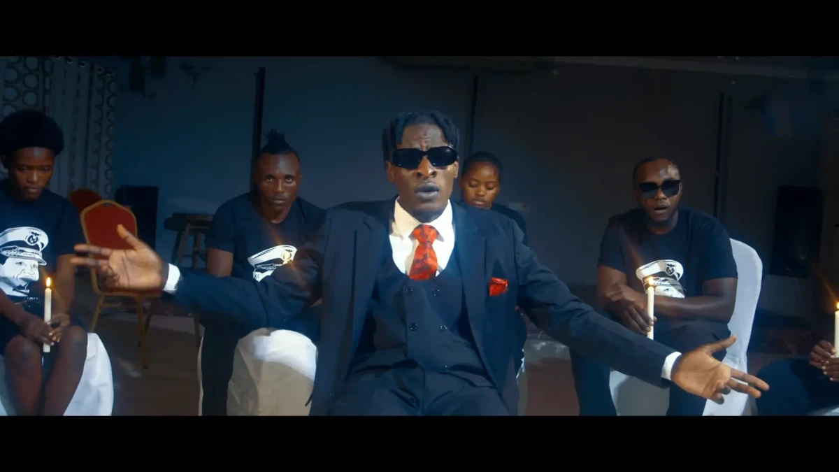 dope-boys-ft-kays-adams-yceleb-super-government-ba-lunguvisualizer-1-22-screenshot Dope Boys ft. Kays Adams & Y Celeb - Ba Lungu (Official Video)