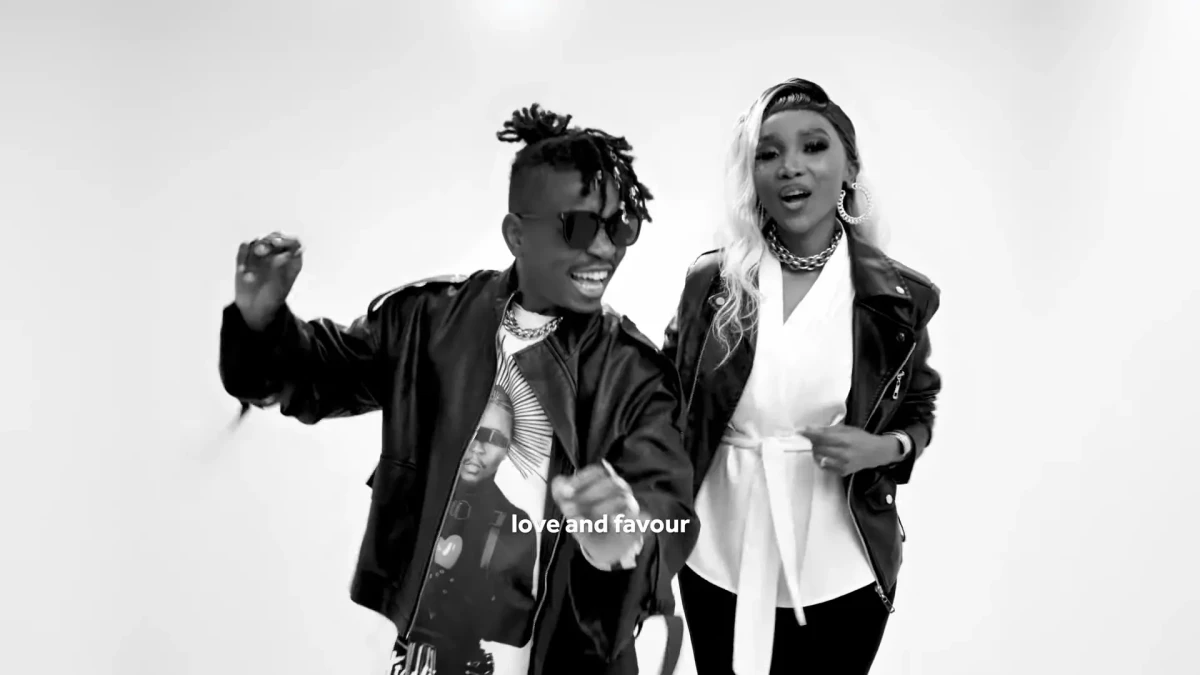 tio-nason-amazing-ft-debbiie-official-visualizer-1-39-screenshot Tio Nason ft. Debbiie - Amazing (Official Visualizer)